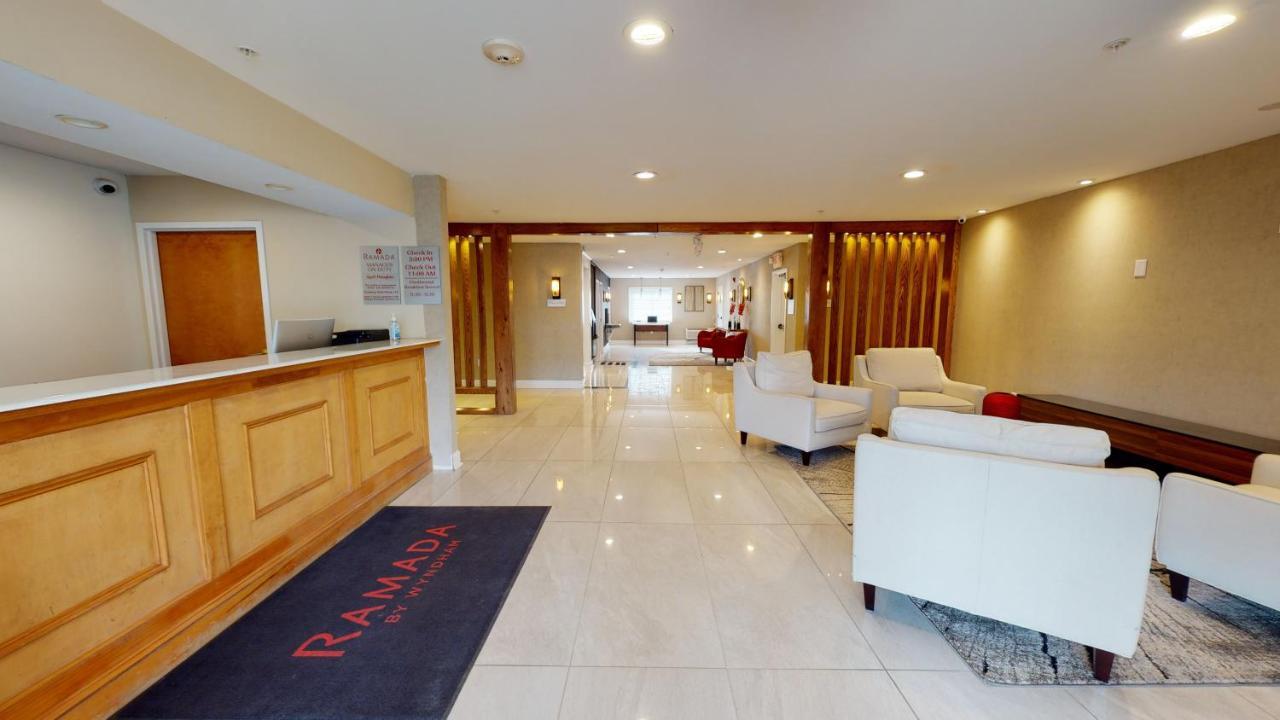 Ramada By Wyndham Strasburg - Shenandoah Valley Екстериор снимка
